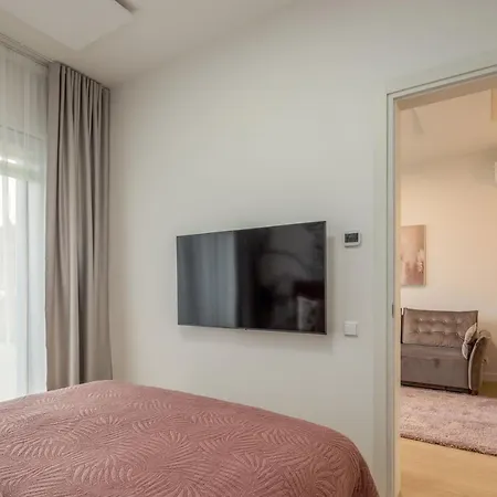 Light - Mano Jura 1 Kunigiskiai - By Hello Sea Homes *